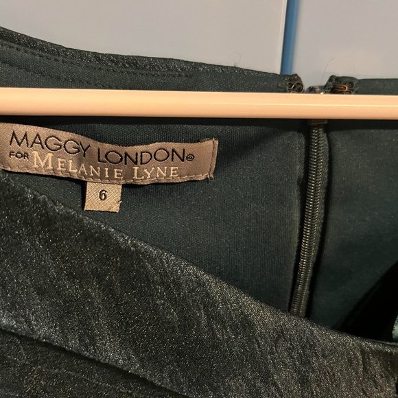 Maggy London for Melanie Lyne -  dark green formal occasion dress - Picture 3 of 3